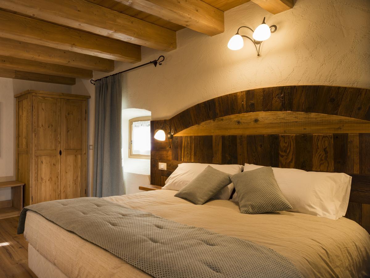 Chambres D'Hotes La Moraine Enchantee Gressan Buitenkant foto