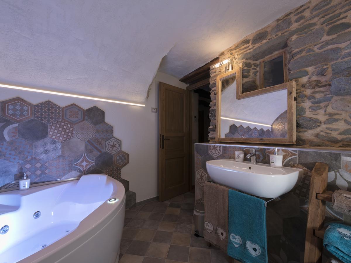 Chambres D'Hotes La Moraine Enchantee Gressan Buitenkant foto