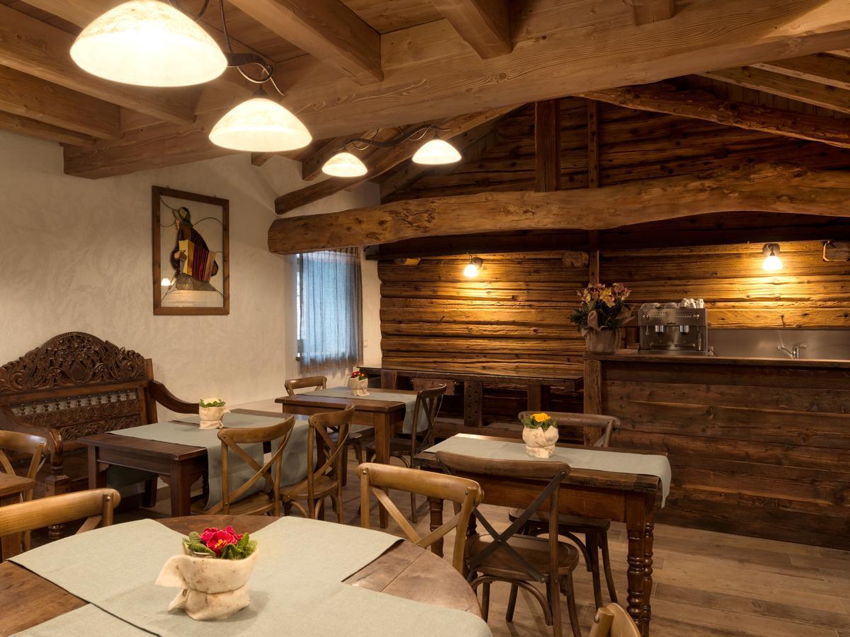 Chambres D'Hotes La Moraine Enchantee Gressan Buitenkant foto