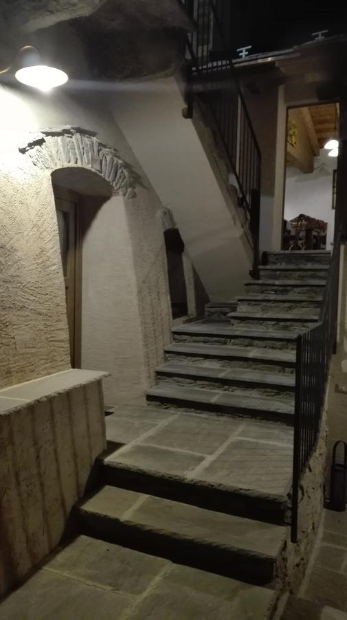 Chambres D'Hotes La Moraine Enchantee Gressan Buitenkant foto